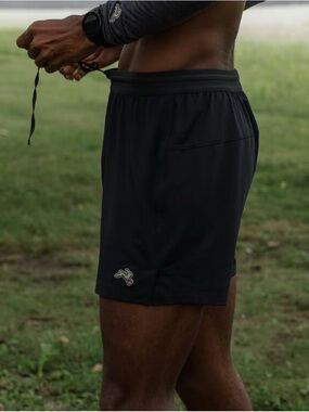 Tracksmith Men's Session 5” Running Shorts Small